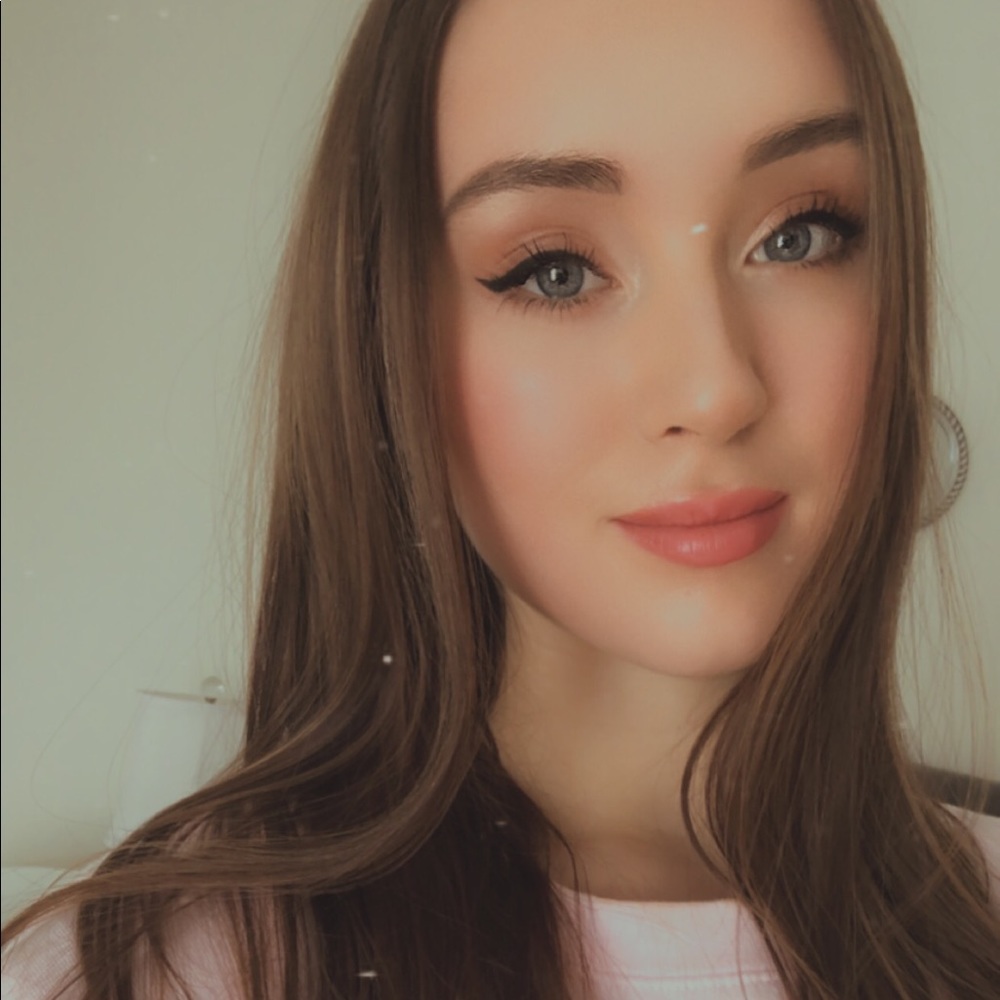 Meet your Posher, Haleigh